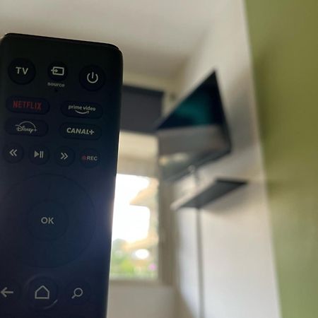 Appartement Douillet En Ville Αζάτσιο Εξωτερικό φωτογραφία