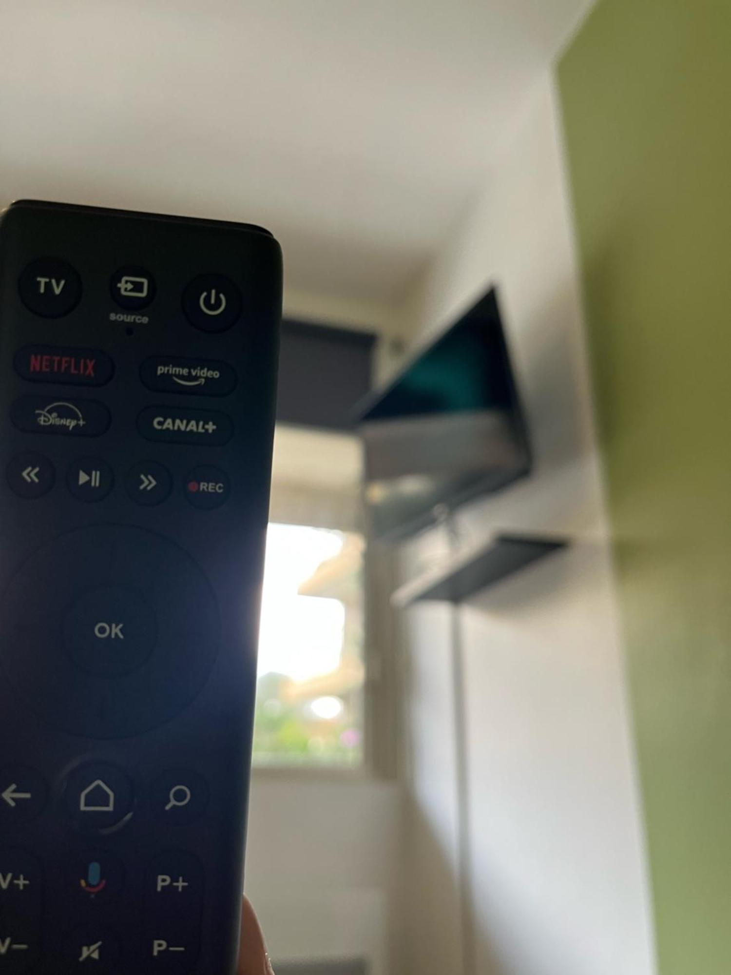 Appartement Douillet En Ville Αζάτσιο Εξωτερικό φωτογραφία